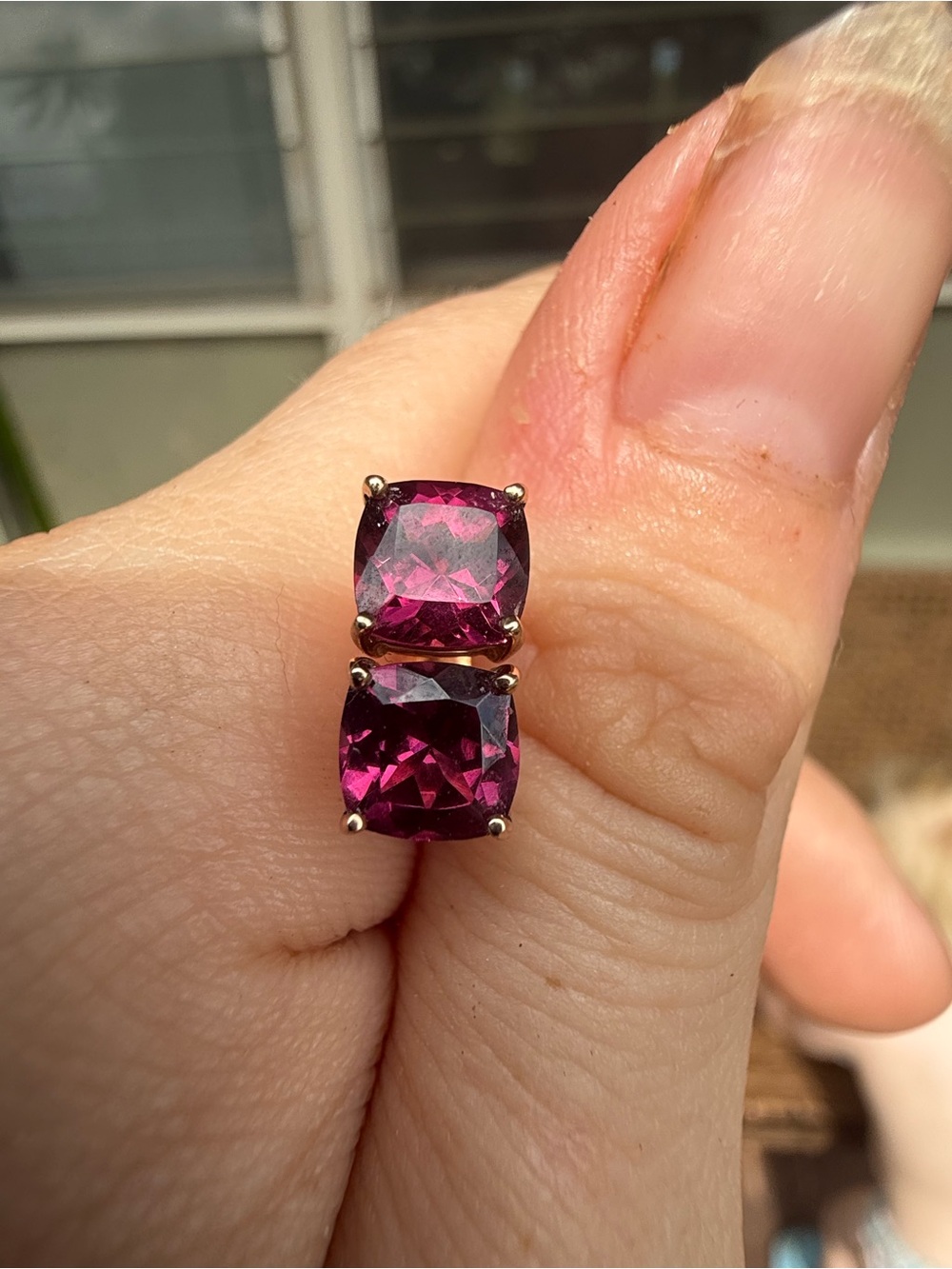 2.00carats solid 10k rose gold genuine grape garnet earrings-new - Picture 14 of 14